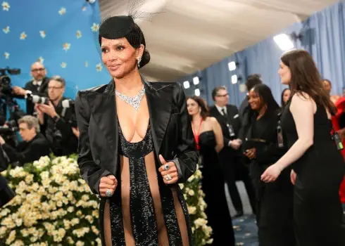 Hale Berija “Met Gala” ballē 2025. gadā
