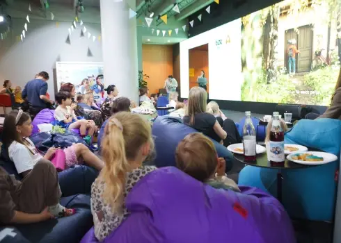 "Emī un Rū" jaunās sezonas prezentācija "Tet" centrālajā birojā; 29.05.2025.