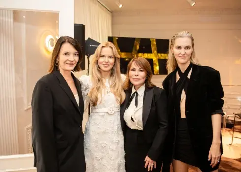 Rīgā aizvadīts “Fashion Brunch – Awards Dress Code” 