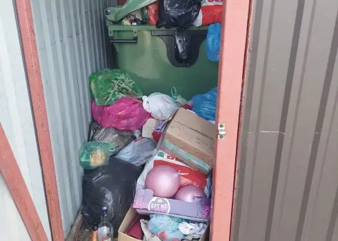 Atkritumu krīze Upesciemā