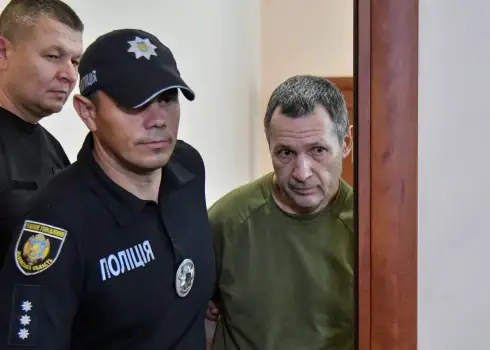 Ļvivā nonāvēts Ukrainas bijušais spīkers Andrijs Parubijs