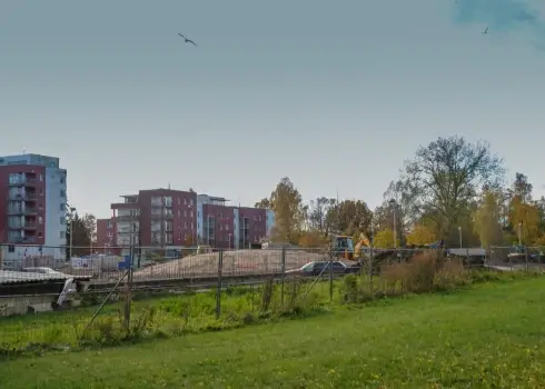 Zolitūdes traģēdijas vietā rit piemiņas vietas būvniecības darbi