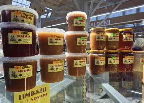 Medus un krizantēmu cenas