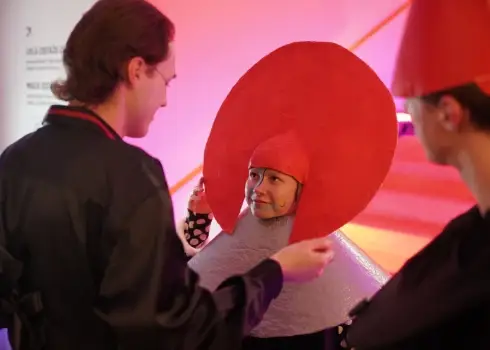 "Bauhaus karnevāls" mākslas centrā "Zuzeum"; 31.10.2025