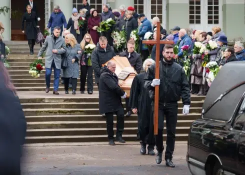 Atvadas no mākslinieka Jāņa Anmaņa