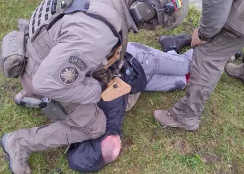 Lietuvas varas iestādes aiztur Baltkrievijas kontrabandistus