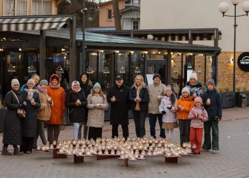 Gaismas ceļā Jūrmalā nosvinēti valsts svētki