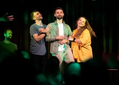 Improvizācijas teātris "TEPAT TAGAD"