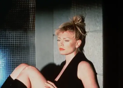 Seriāla "Nikita" zvaigzne Pīta Vilsone laiku lokos