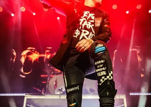 “Three Days Grace” satricina “Palladium” skatuvi