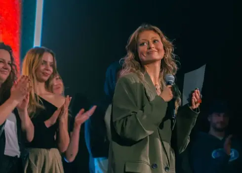 Nansija Garkalne prezentē savu debijas singlu