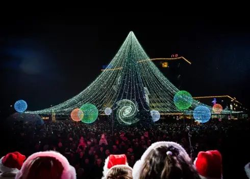 Daugavpils galvenās Ziemassvētku egles iedegšana. 30.11.2025.