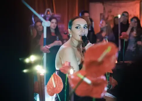 Kristīnes Stakenas dzejoļu krājuma "Šis nav mans žanrs. Māmiņdzeja" atklāšana; 09.12.2025.