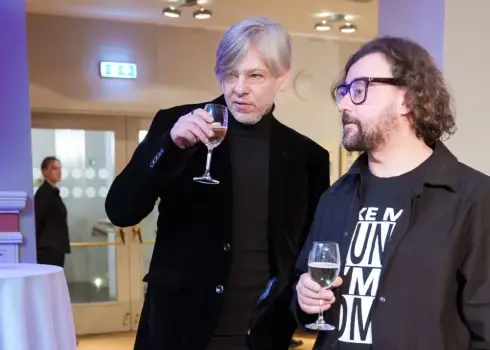 "Ceļojums pusnaktī" pirmizrāde