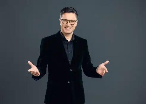 Šova “Koru kari” jaunās sezonas visu 10 koru vadītāji