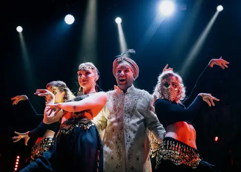 Pie skatītājiem ceļu sāk gadumijas šovs "Sapnis Vecgada naktī"