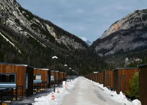 Olimpiešu un paralimpiešu pārvietojamās būdiņas Kortīnā d'Ampeco