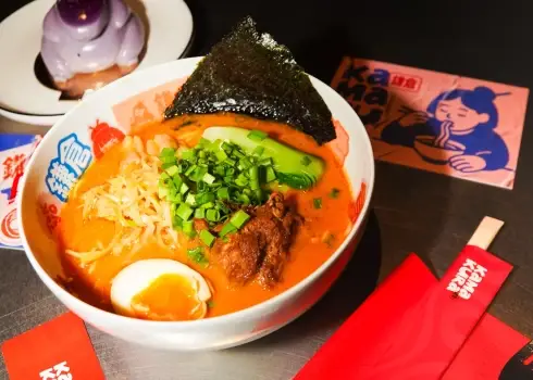 Tirdzniecības centrā Origo atklāts japāņu bistro ar īstu Tokijas noskaņu