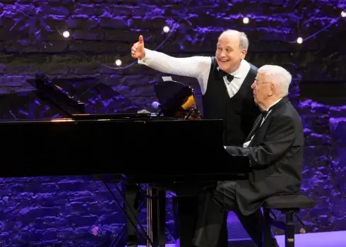 Koncertizrāde "PAULS un KEIŠS. Vīrieši labākos gados. Ar smaidu par sevi un citiem"