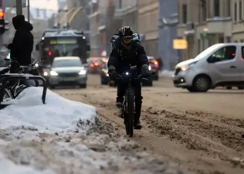 Velojoslas Rīgā pēc puteņa