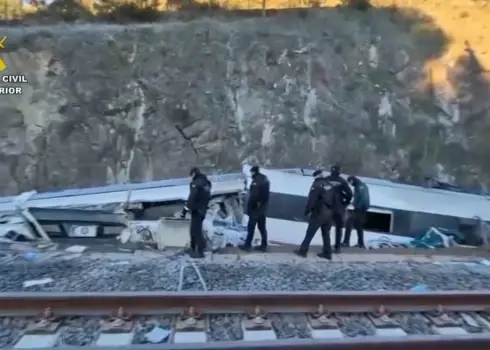 Vilcienu sadursme Spānijā