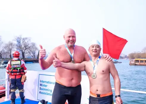 “Mārupes aukstumpeldētāji” pārstāv Latviju sacensībās Ķīnā