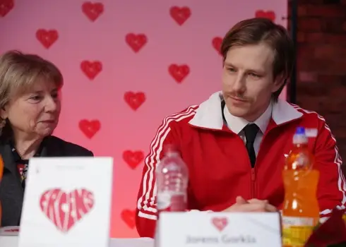 Intīmā gaisotnē atklāta Jorena Gorkša grāmata “Ercens”