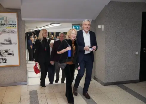 Izrādes “Milzis” pirmizrāde