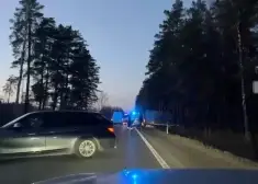 VIDEO: traģiska avārija uz Rīgas apvedceļa pie Ērgļu ceļa - gājis bojā cilvēks