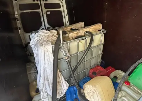 Nelegāla degvielas uzpildes stacija Carnikavā