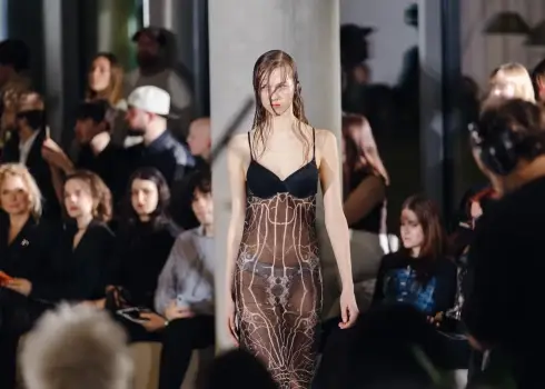 Rīgas modes nedēļas 2.diena - skates un viesi. 15.04.2026.