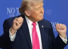 Donalds Tramps: ASV karš ar Irānu? Tā ir tikai "maza novirzīšanās"