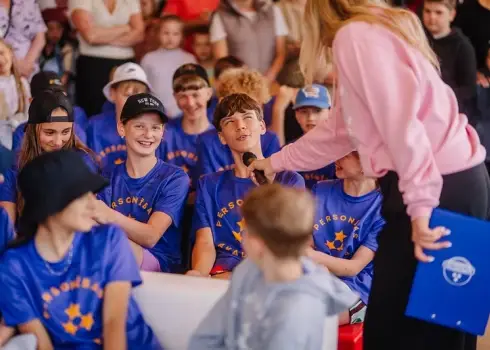 Noslēgusies LOK jauniešu nometne Personības akadēmija
